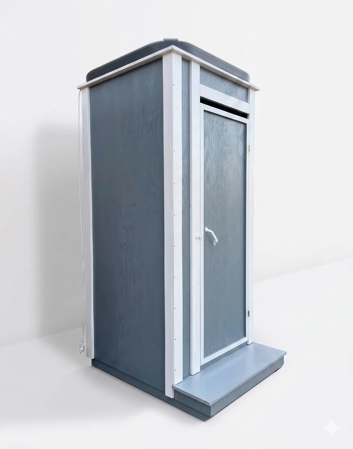 Уличный душ для дачи на участке